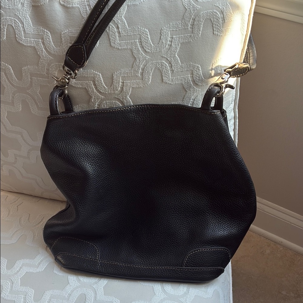 CATS Black Leather Shoulder Bag from Spain
